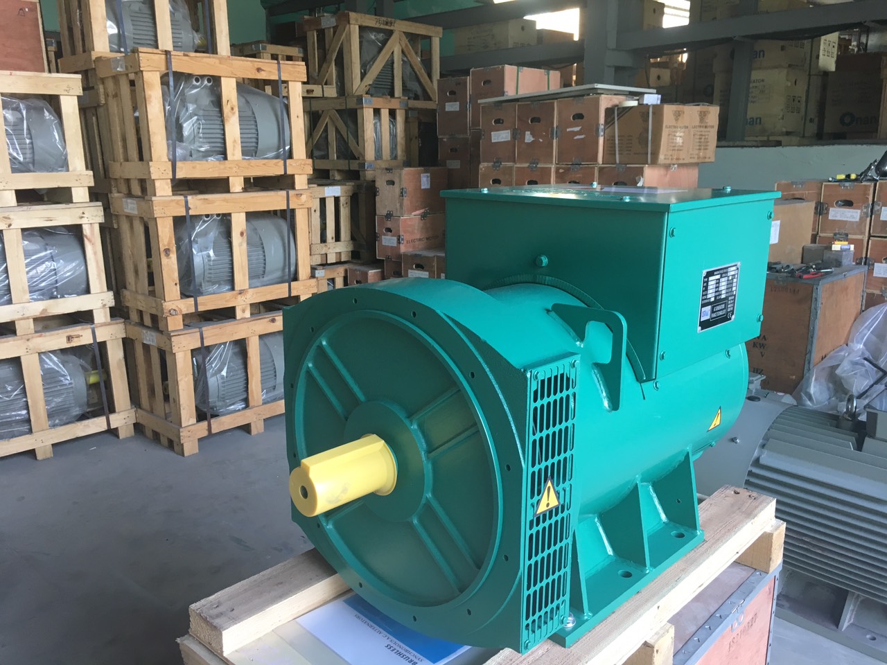 Đầu phát điện không chổi than 1 pha