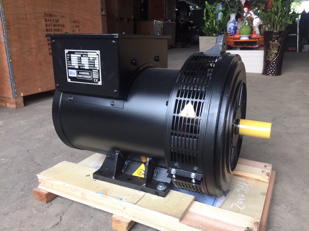 Đầu phát điện không chổi than 37.5KVA- Hàng luôn có sẵng tại kho