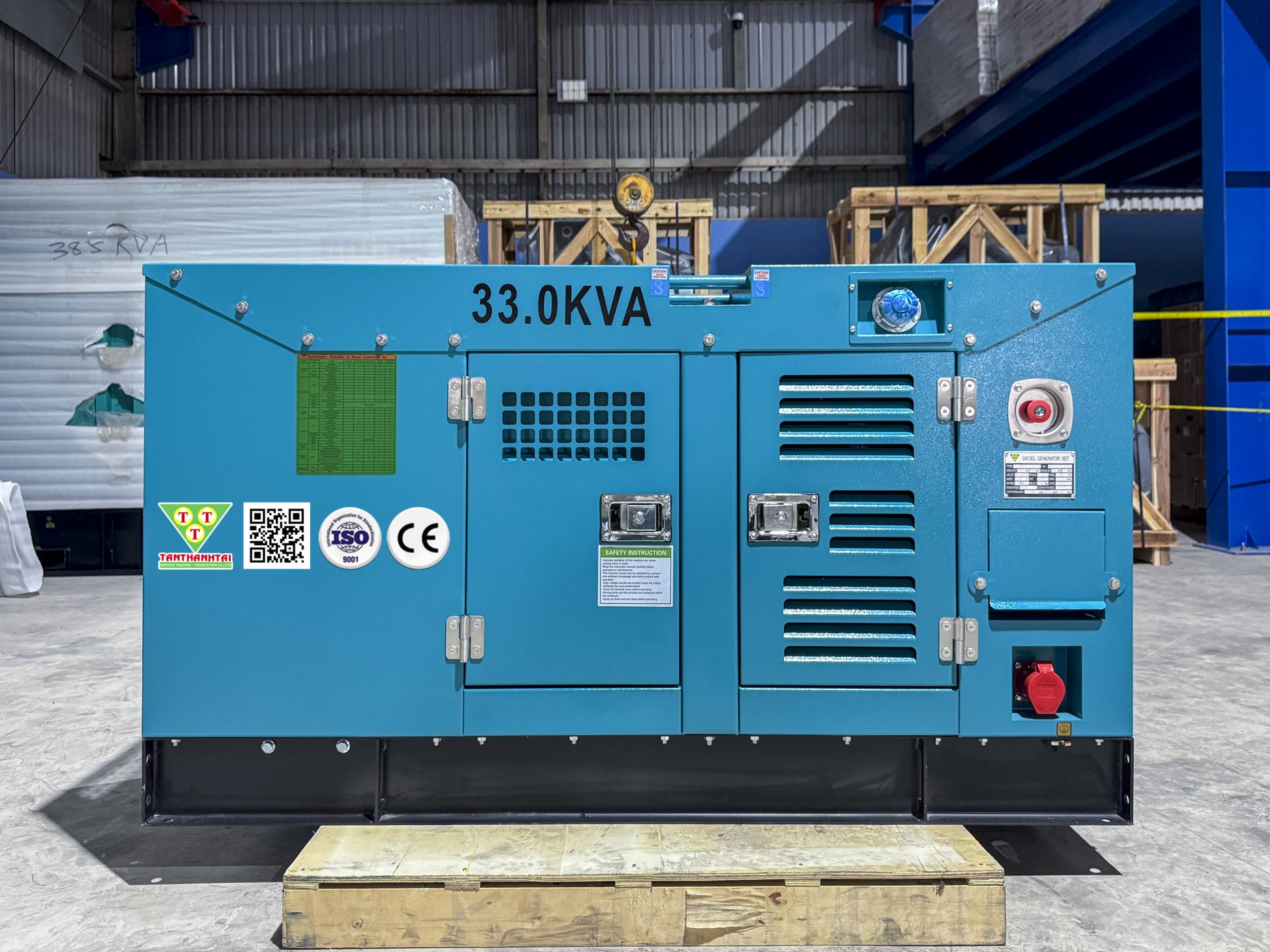 Máy phát điện 30kVA sử dụng động cơ KUBOTA - Nhập khẩu mới 100% (New)