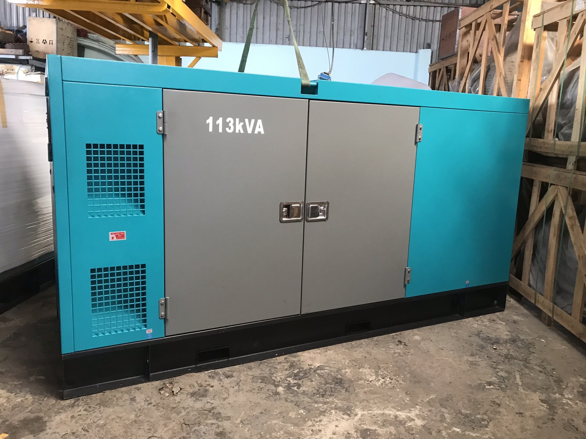 Máy phát điện ISUZU 113KVA